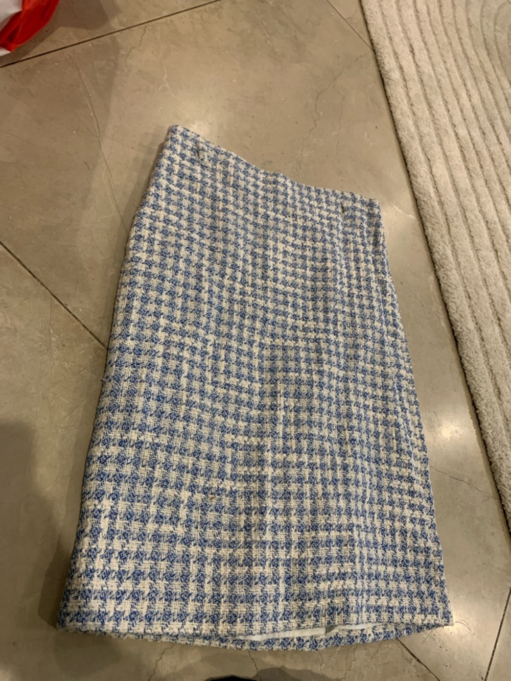 Classic Light Blue Tweed Pencil Skirt - Picture 4 of 6